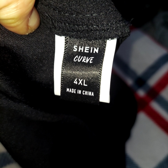 Shein curve Black stretchy skirt with tie up sides - Picture 2 of 3